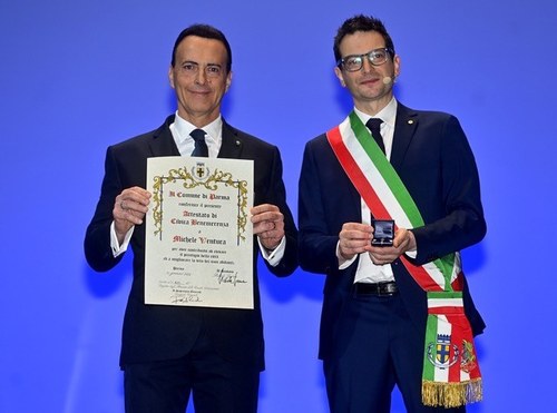 Premio sant Ilario 2024 attestato civico di benemerenza a Michele